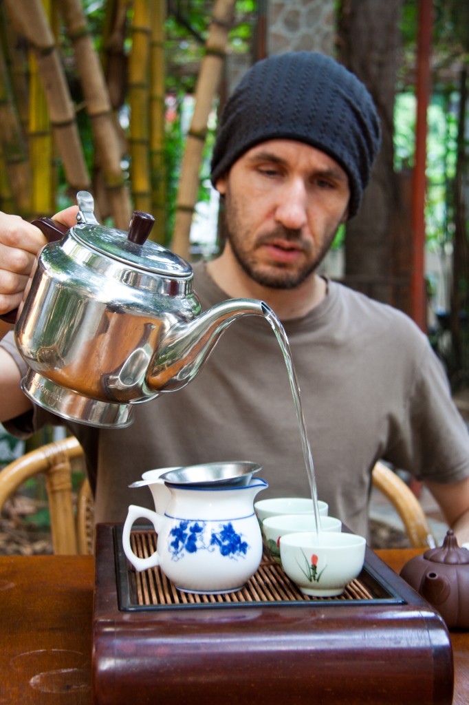 Drinking oolong in the hidden garden